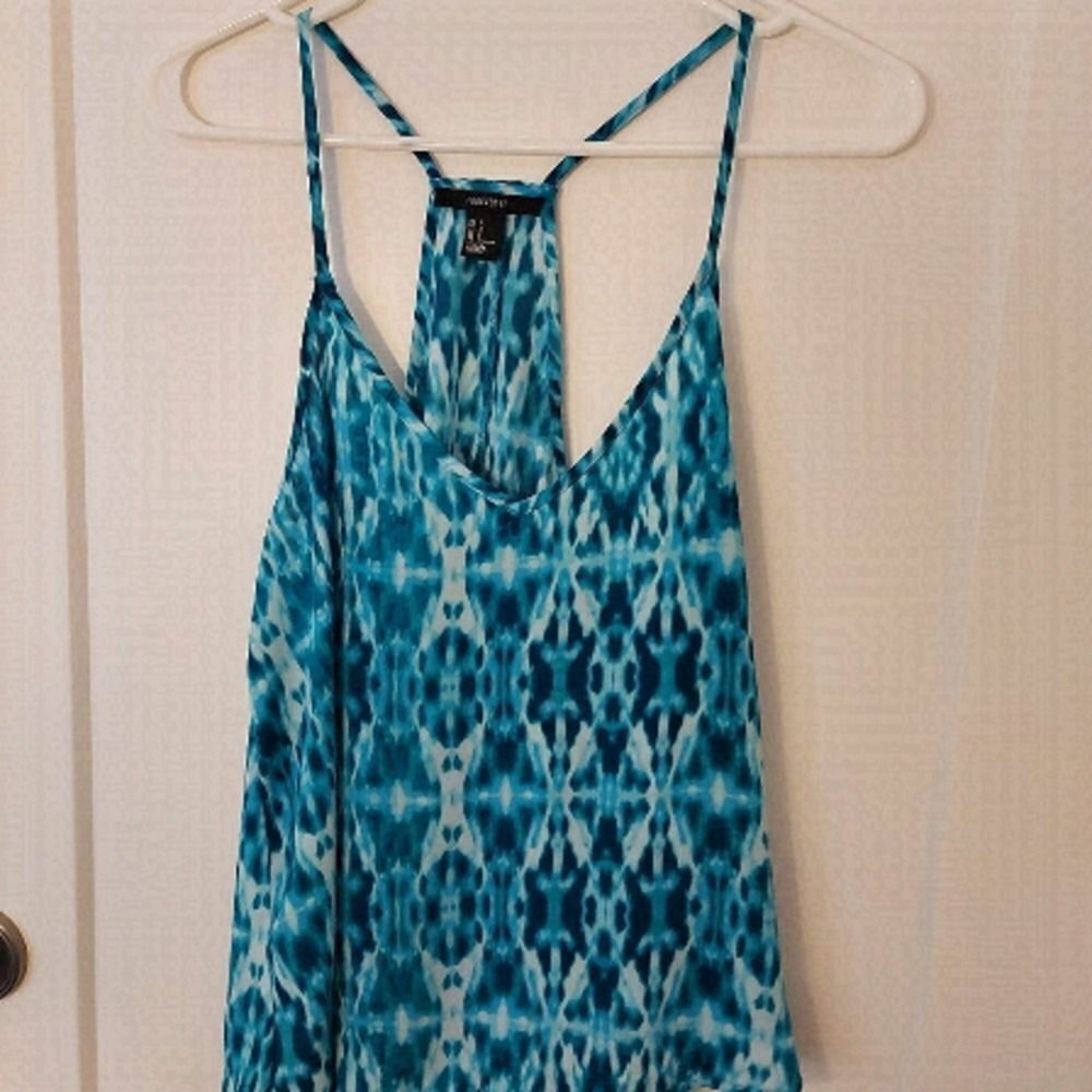 FLOWY TANK TOP
